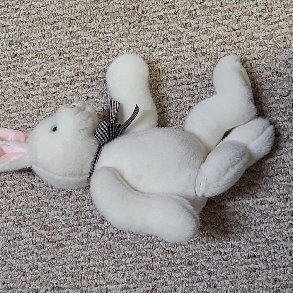 Gund Rudy White Rabbit Stuffed Toy - Picture 6 of 6